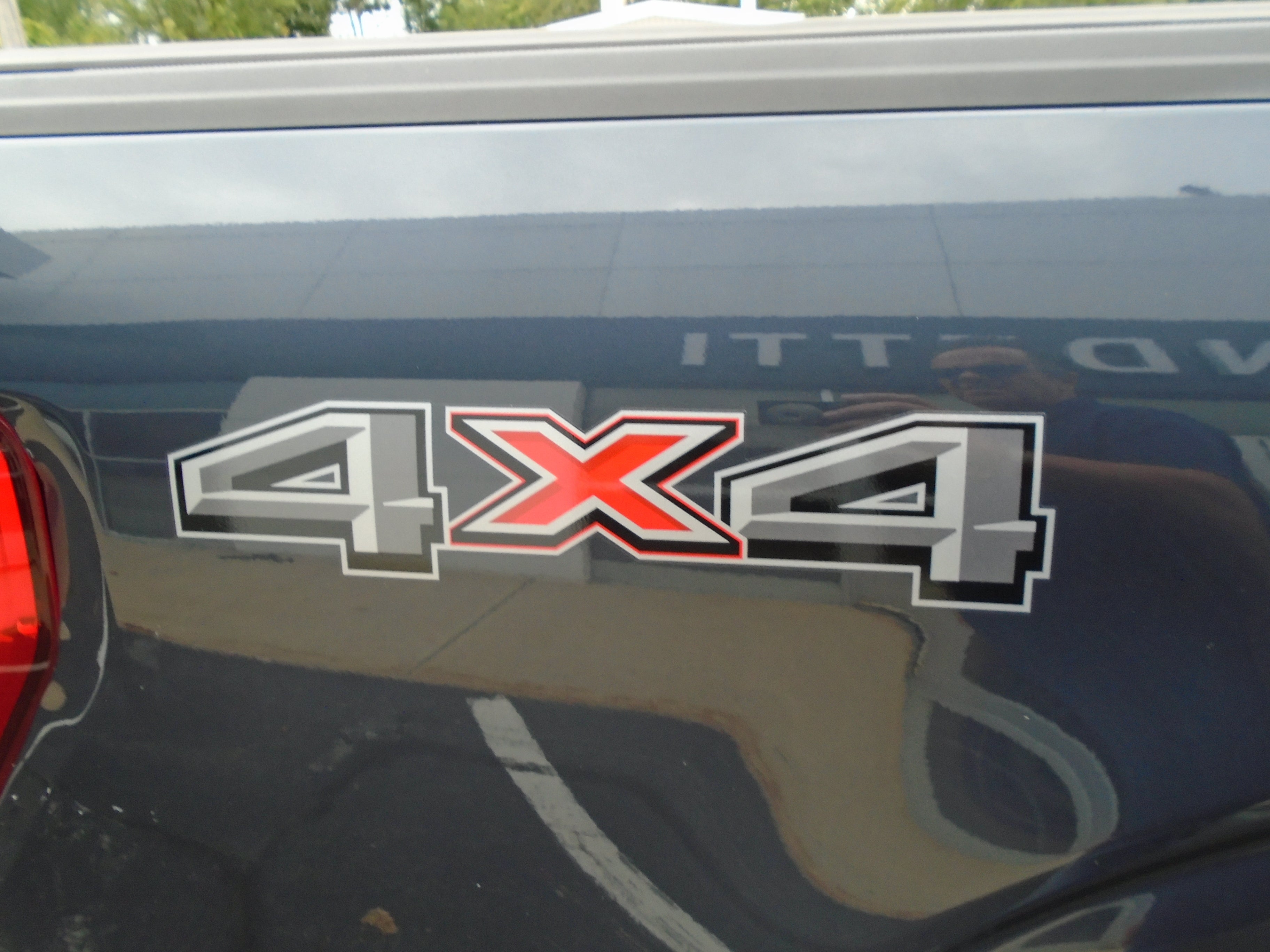 2022 Ford F-150 LARIAT 4WD SuperCrew 5.5' Box