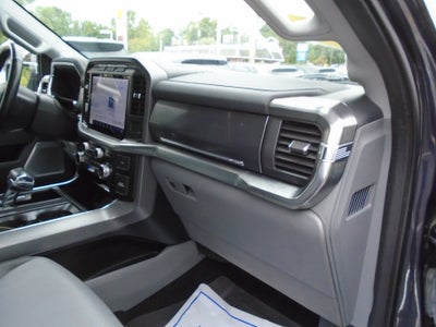 2022 Ford F-150 LARIAT 4WD SuperCrew 5.5' Box
