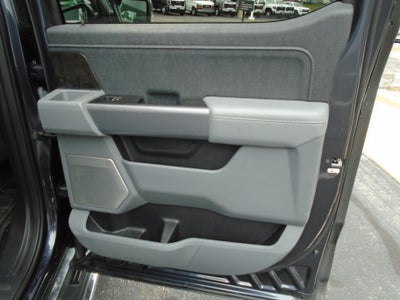 2022 Ford F-150 LARIAT 4WD SuperCrew 5.5' Box