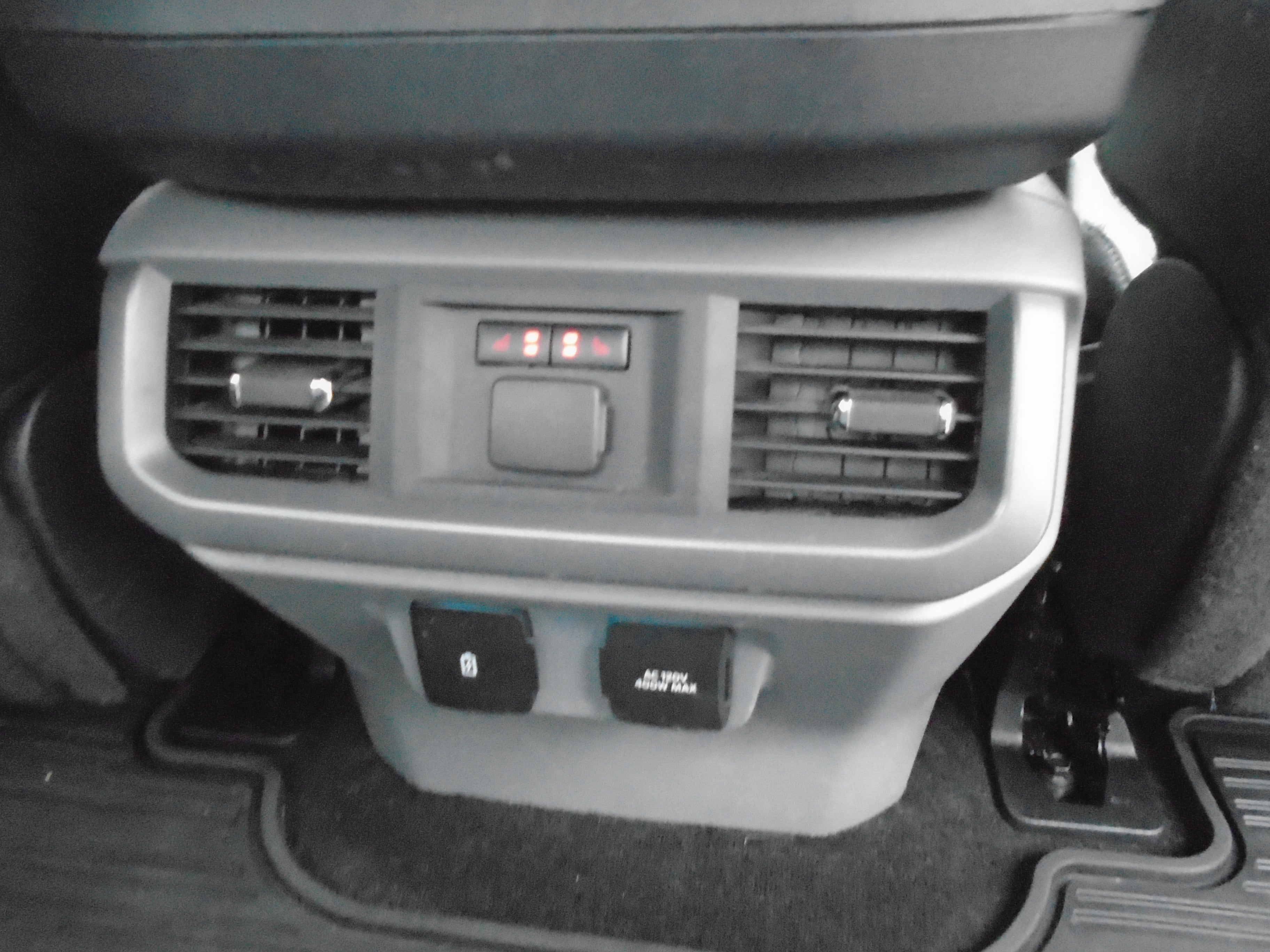 2022 Ford F-150 LARIAT 4WD SuperCrew 5.5' Box