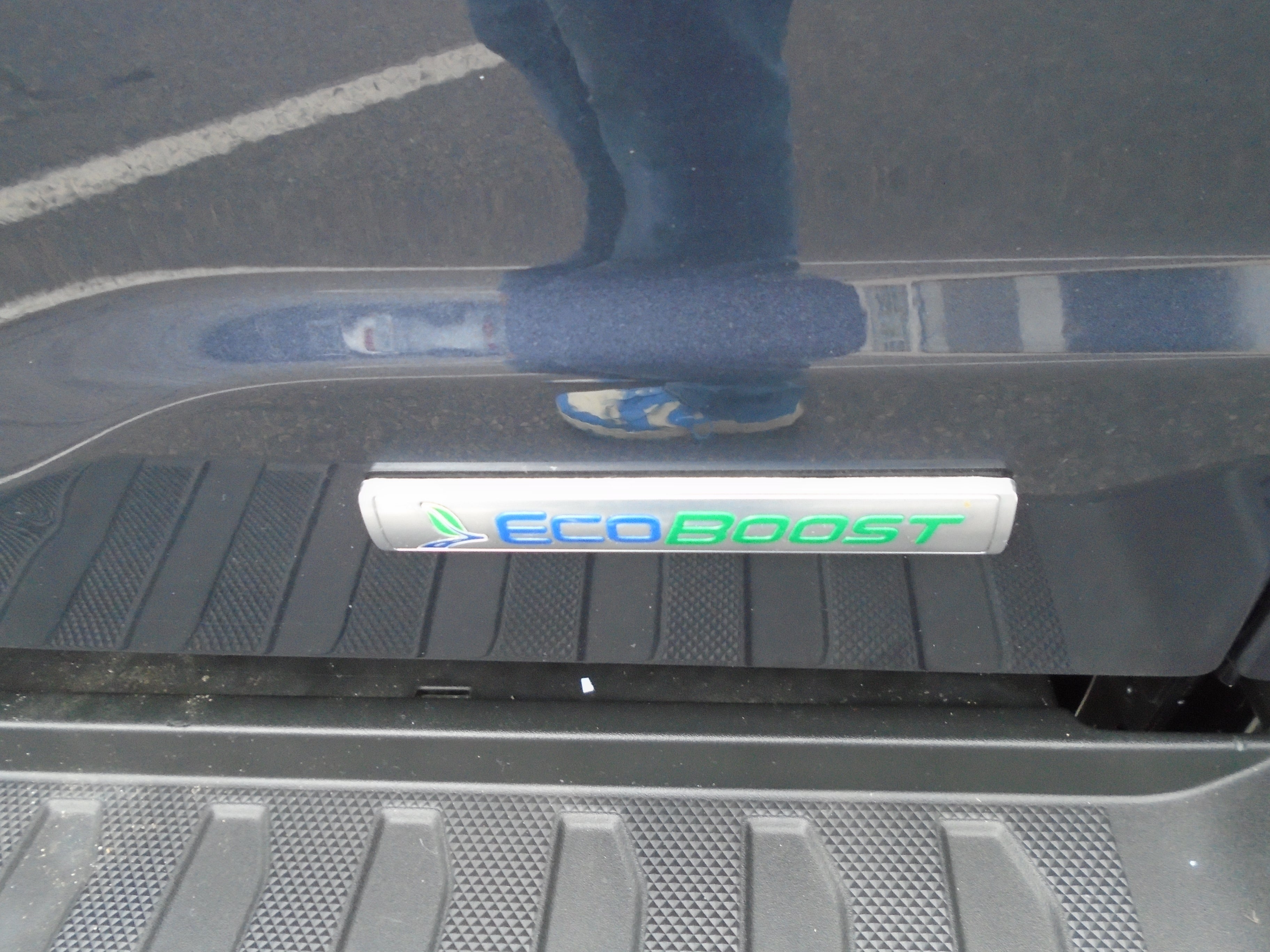 2022 Ford F-150 LARIAT 4WD SuperCrew 5.5' Box