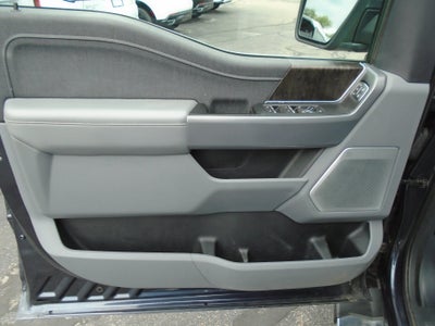 2022 Ford F-150 LARIAT 4WD SuperCrew 5.5' Box