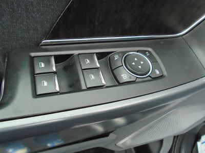 2022 Ford F-150 LARIAT 4WD SuperCrew 5.5' Box