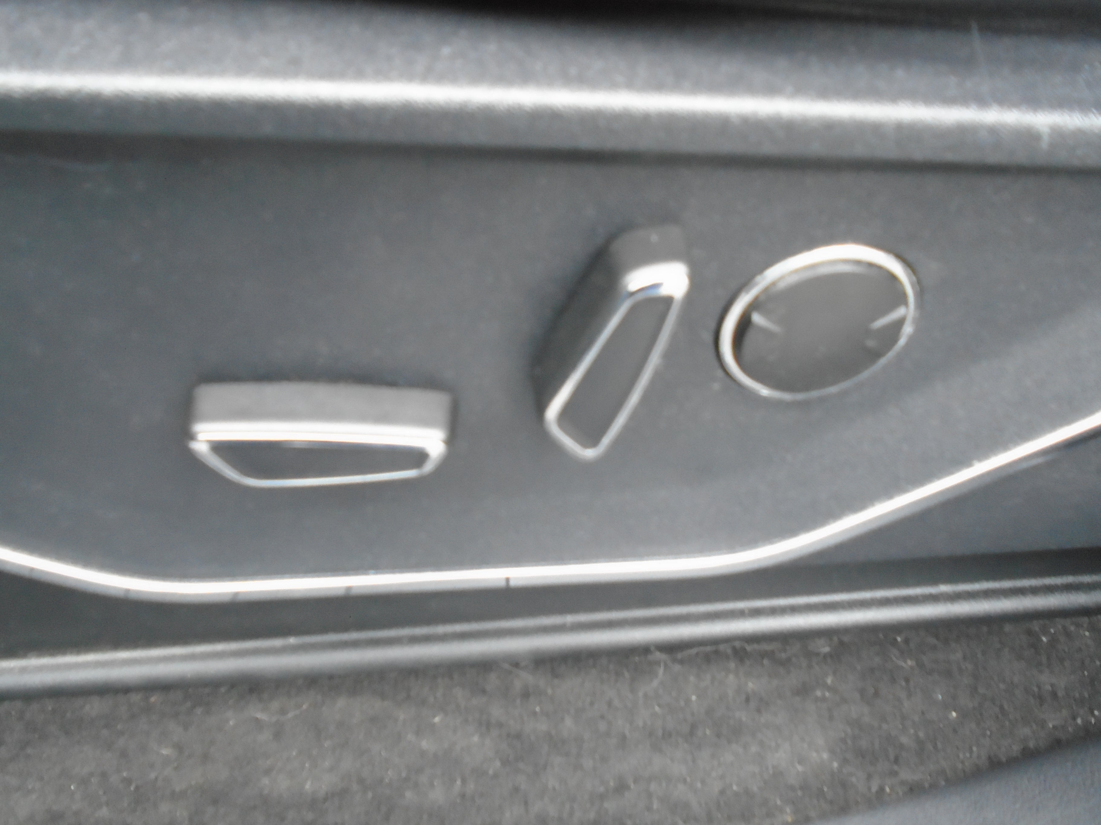 2022 Ford F-150 LARIAT 4WD SuperCrew 5.5' Box