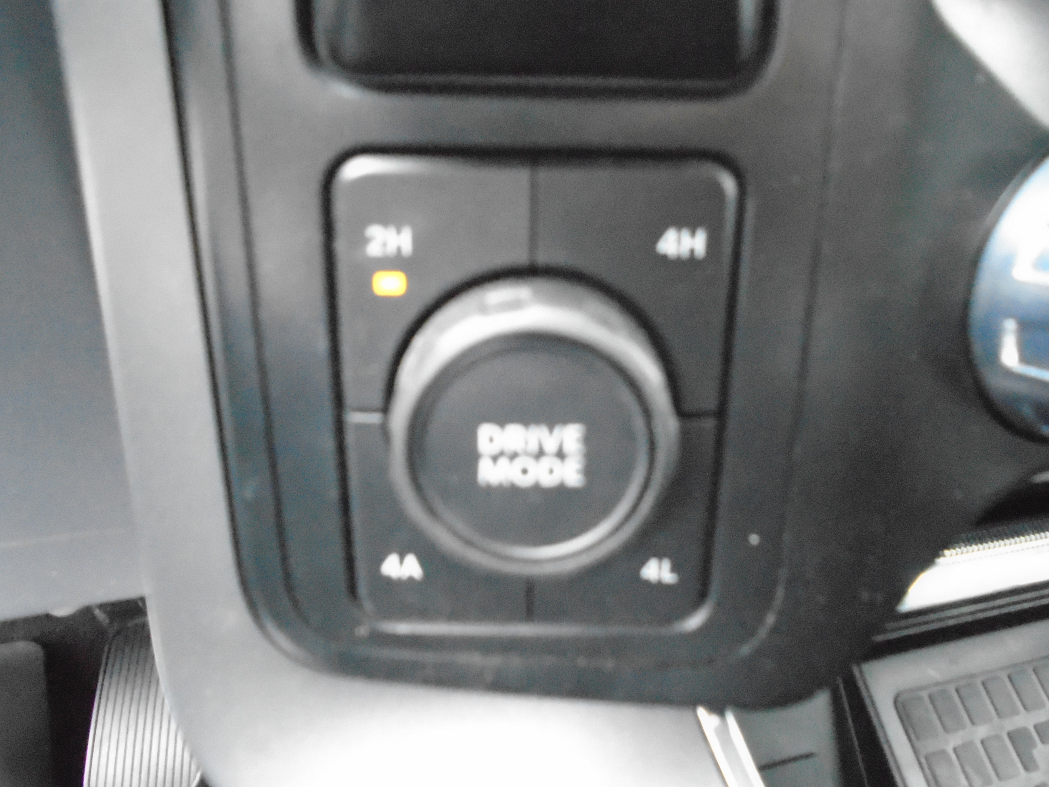 2022 Ford F-150 LARIAT 4WD SuperCrew 5.5' Box