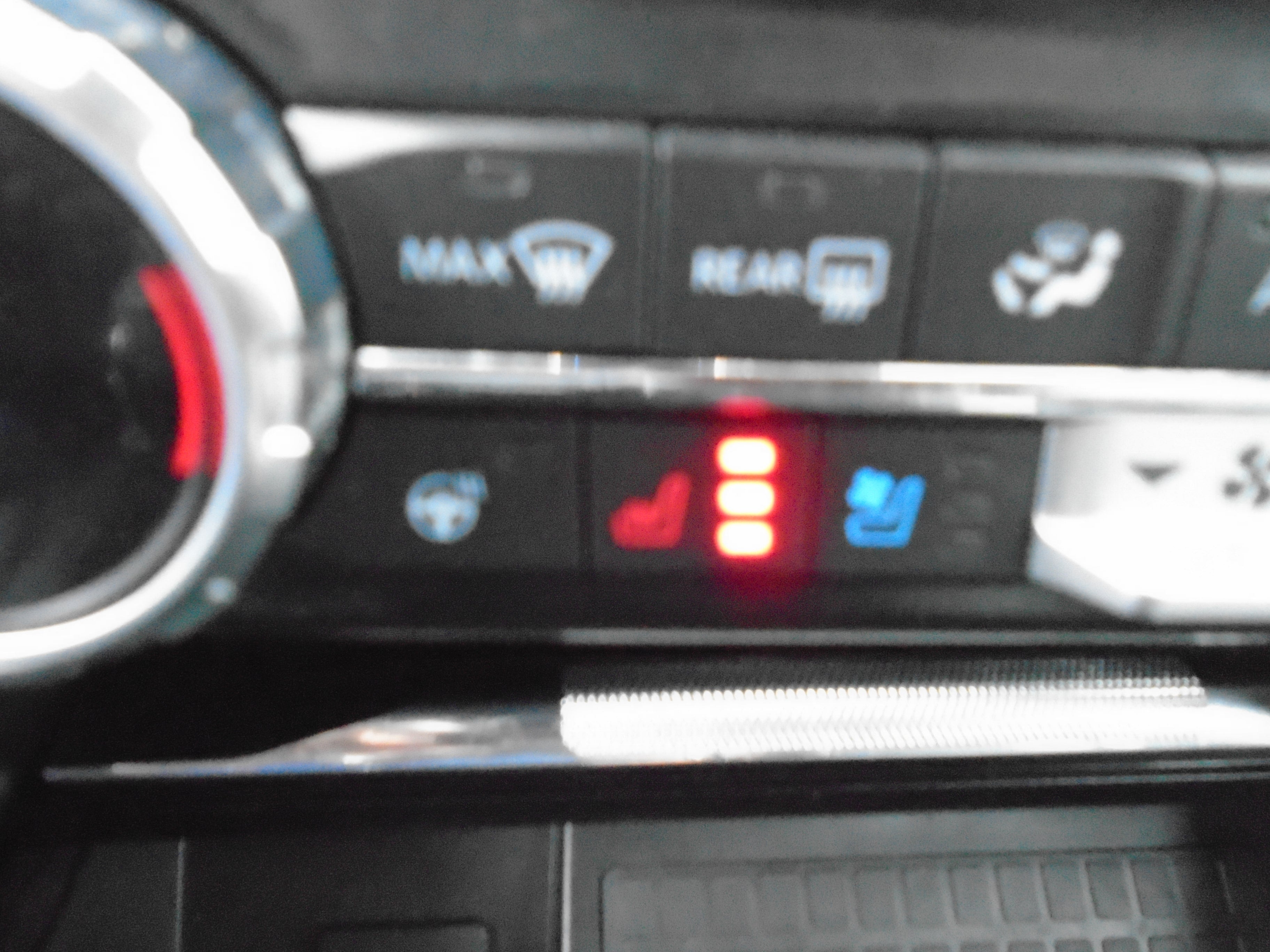 2022 Ford F-150 LARIAT 4WD SuperCrew 5.5' Box
