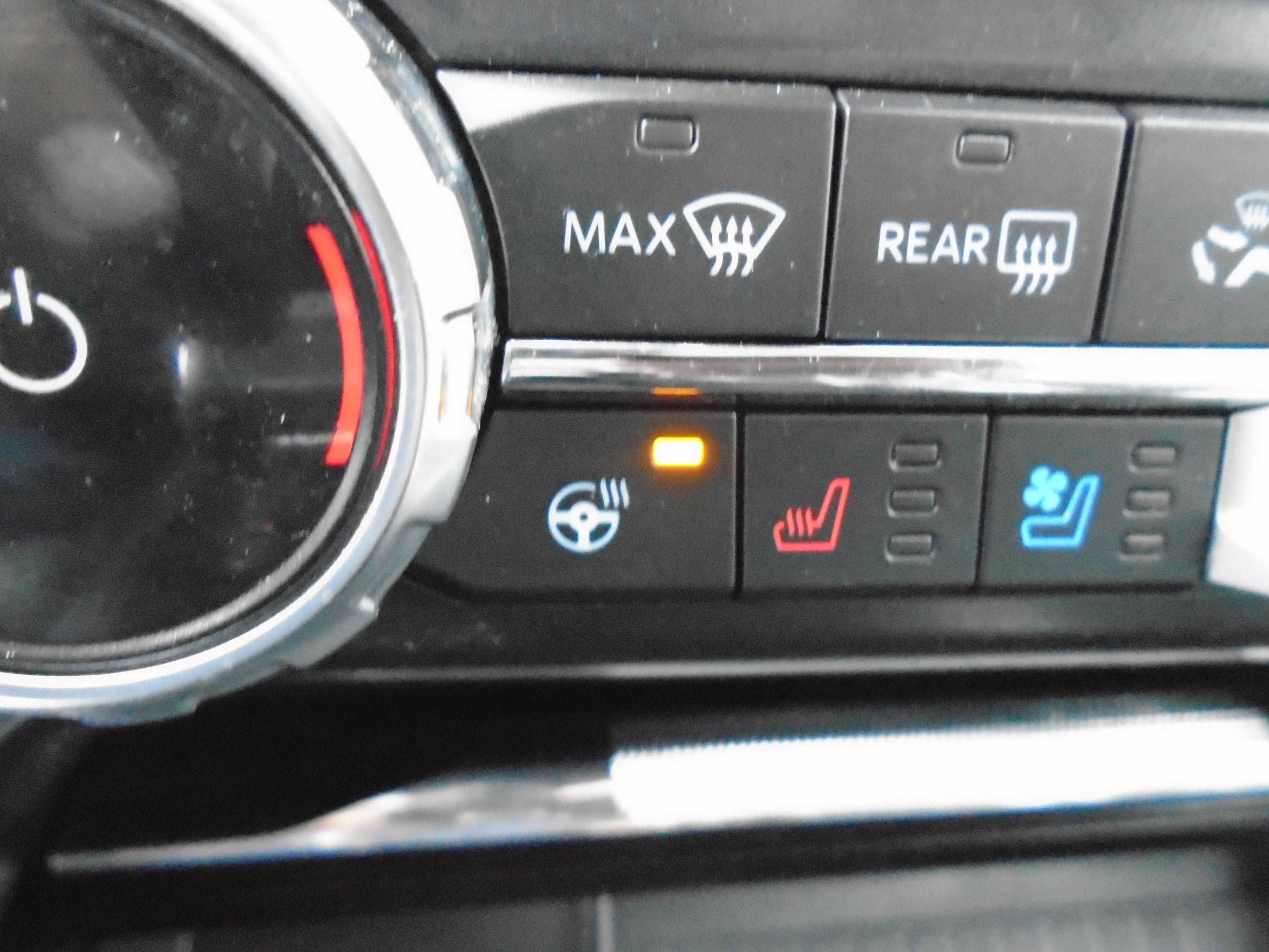 2022 Ford F-150 LARIAT 4WD SuperCrew 5.5' Box
