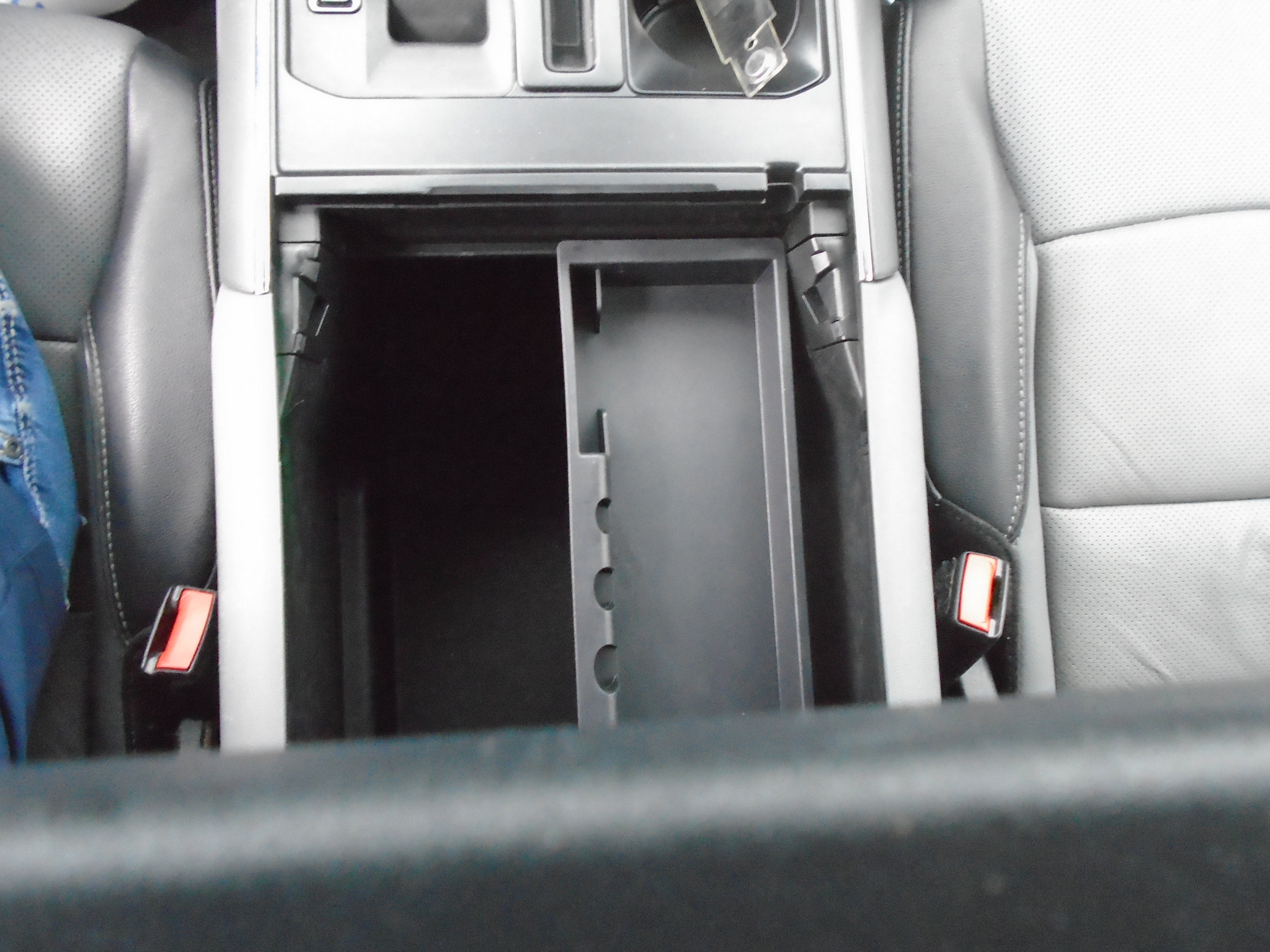 2022 Ford F-150 LARIAT 4WD SuperCrew 5.5' Box