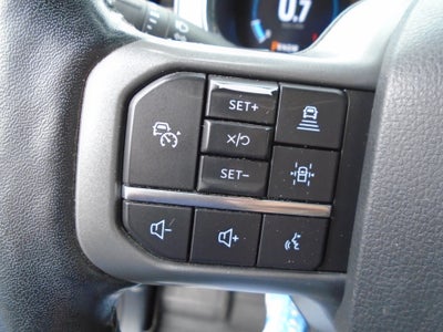 2022 Ford F-150 LARIAT 4WD SuperCrew 5.5' Box