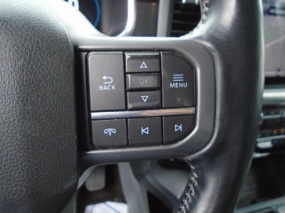 2022 Ford F-150 LARIAT 4WD SuperCrew 5.5' Box