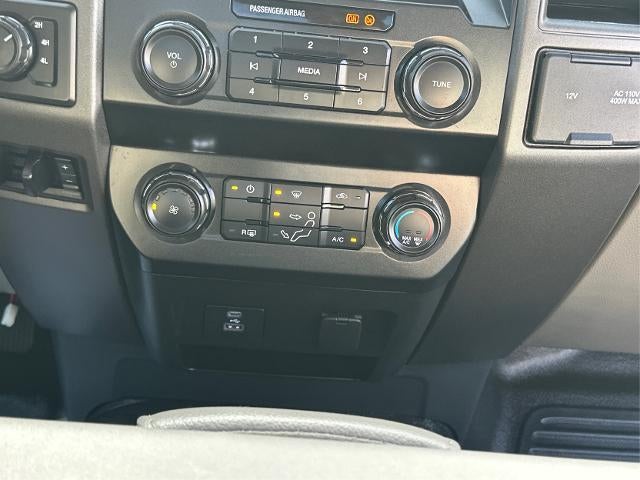 2022 Ford Super Duty F-350 SRW XL 4WD Reg Cab 8' Box