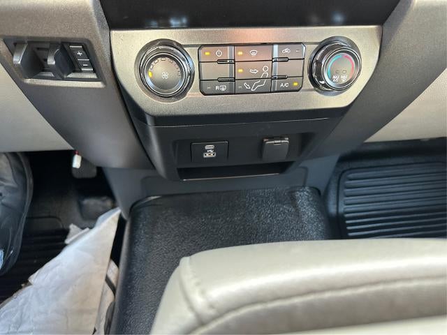 2022 Ford Super Duty F-350 SRW XL 4WD Reg Cab 8' Box