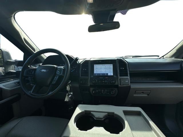2022 Ford Super Duty F-350 SRW XL 4WD Reg Cab 8' Box