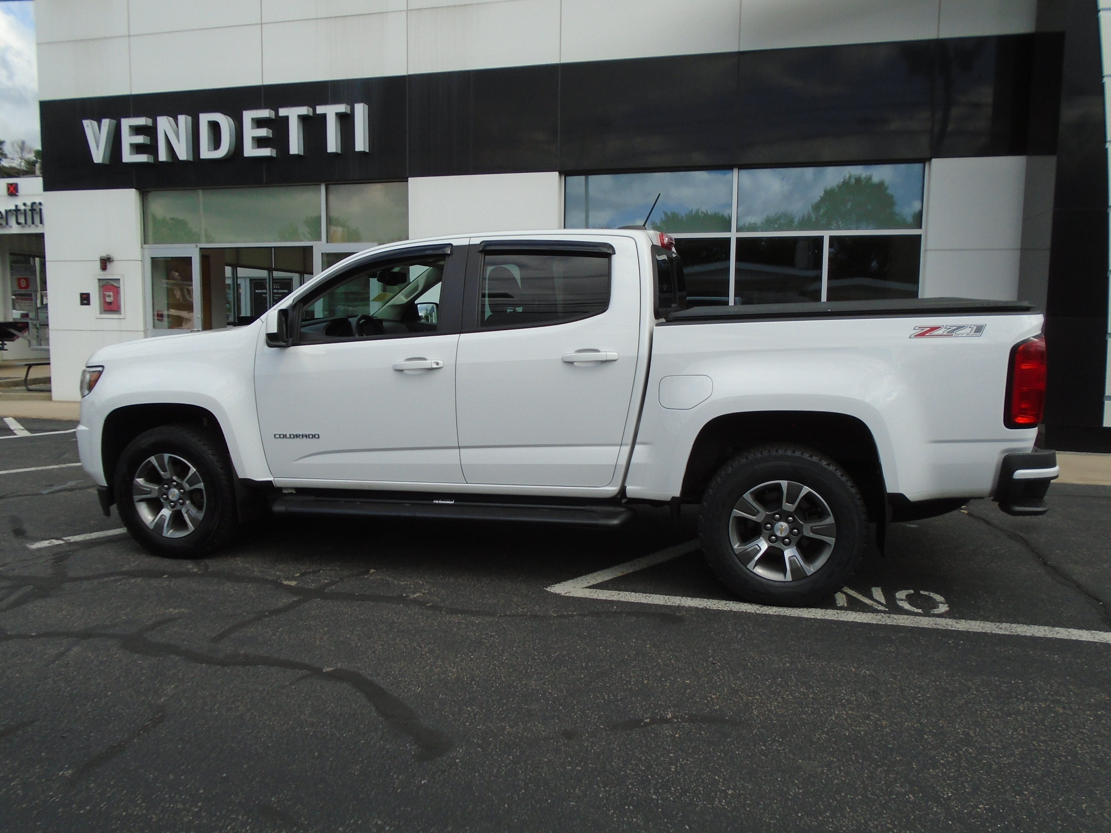 2019 Chevrolet Colorado Crew Cab Short Box 4-Wheel Drive Z71