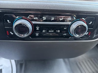 2022 Chevrolet Silverado 1500 Crew Cab Short Box 4-Wheel Drive LT 2FL