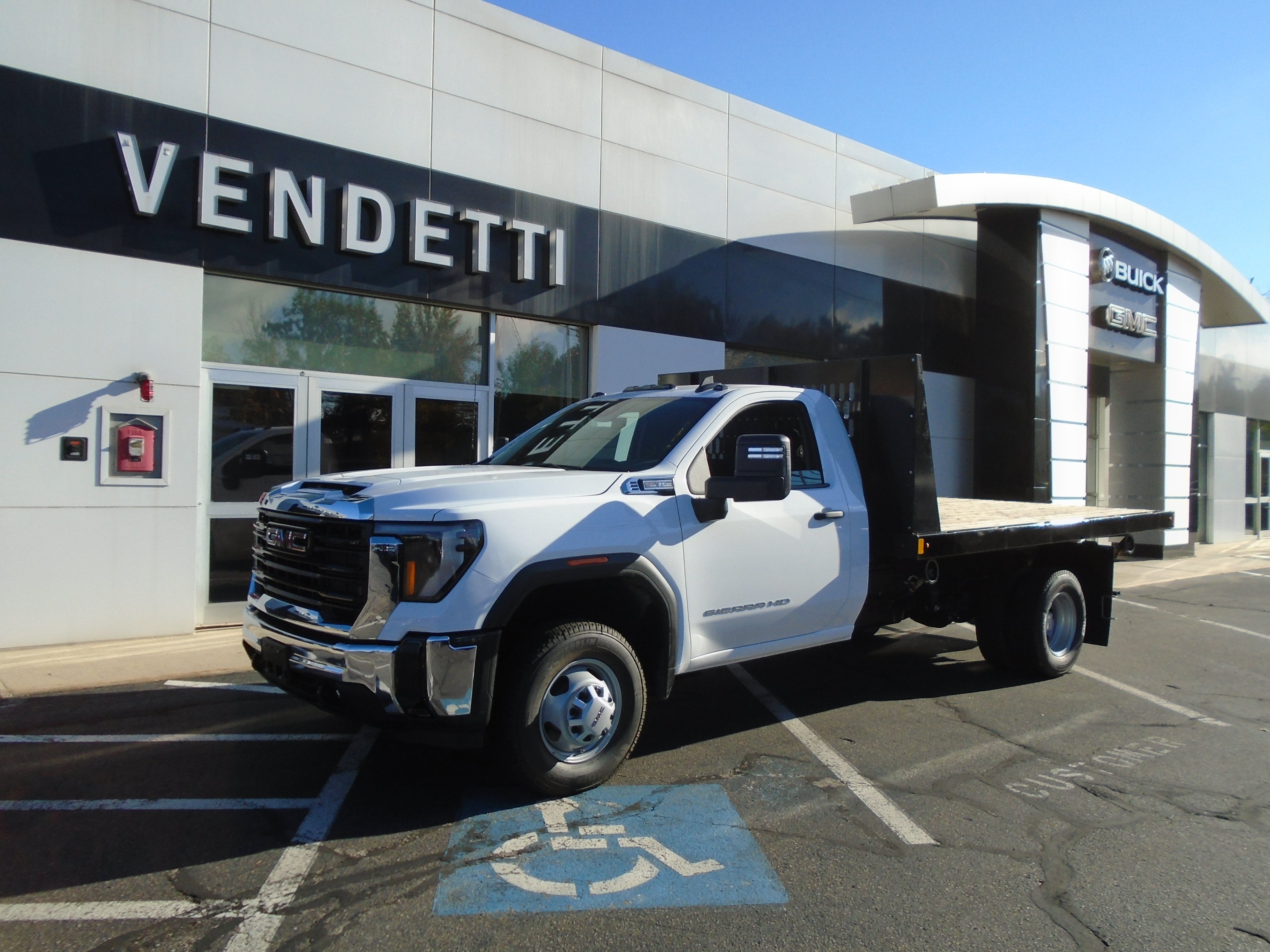 2026 GMC Sierra 3500 Chassis Cab