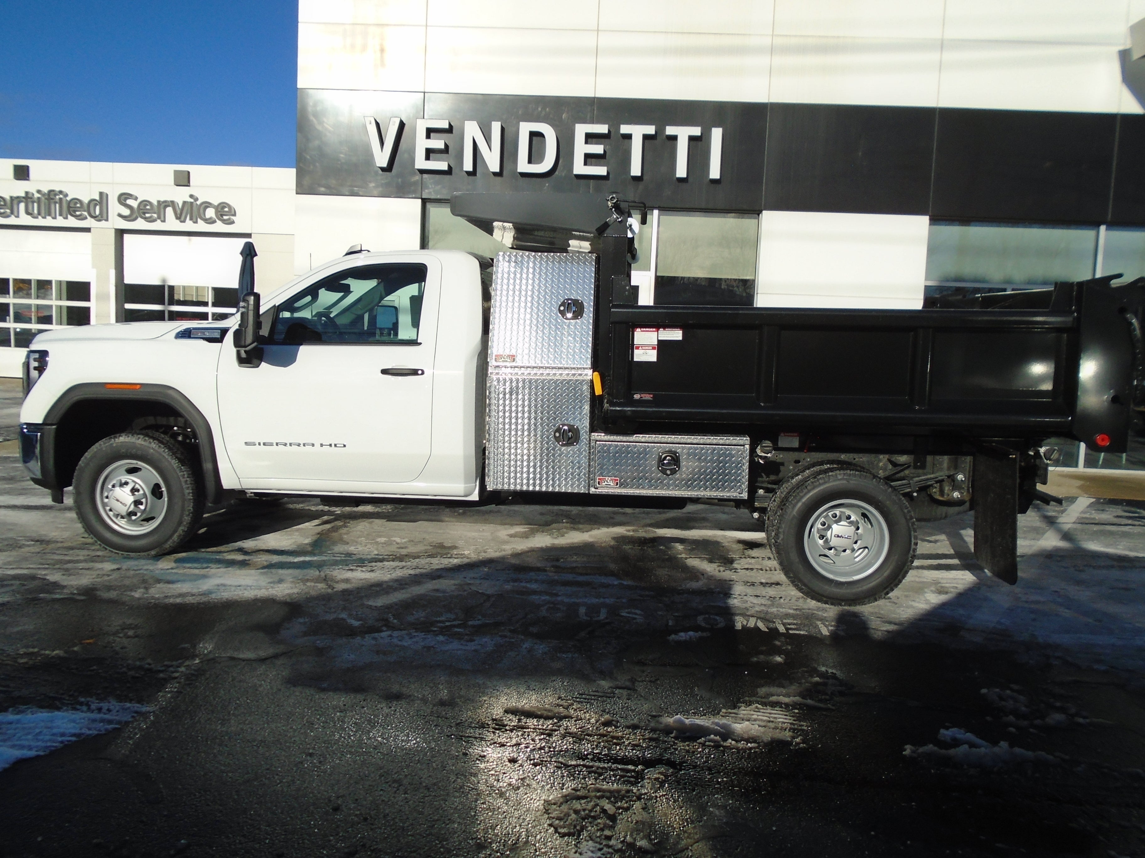 2026 GMC Sierra 3500 HD Chassis Cab Pro