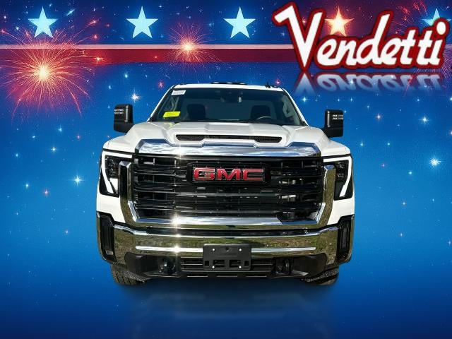 2026 GMC Sierra 3500 HD Chassis Cab Pro