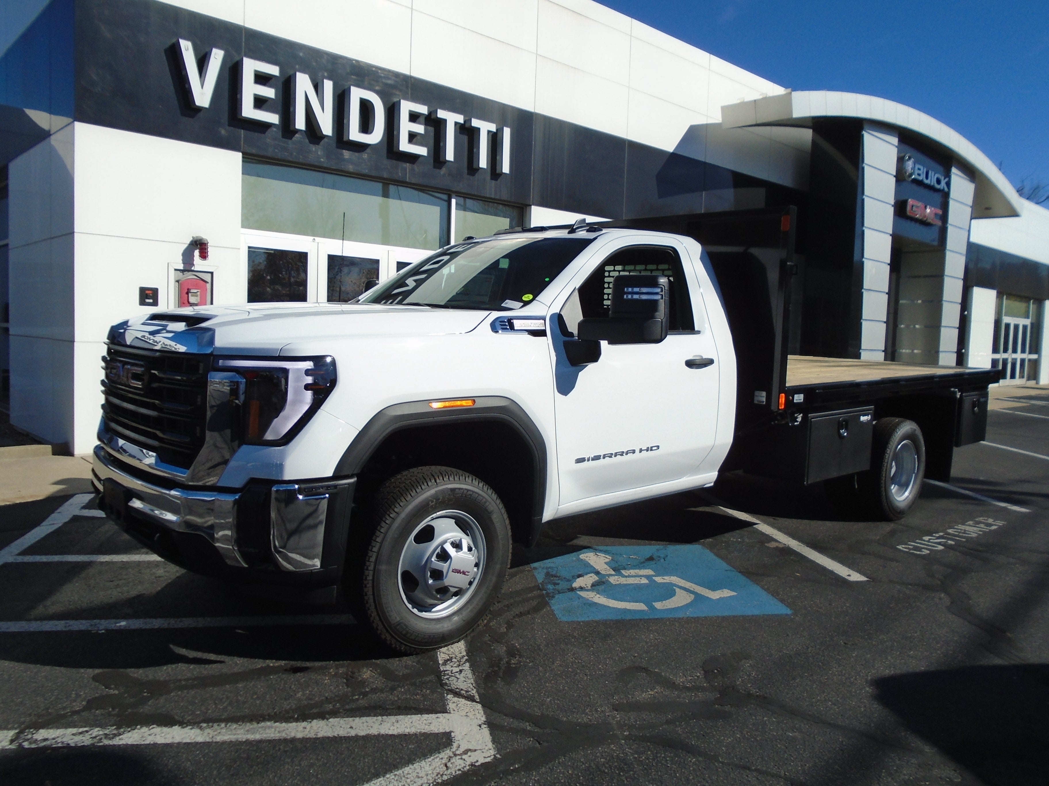 2026 GMC Sierra 3500 HD Chassis Cab Pro