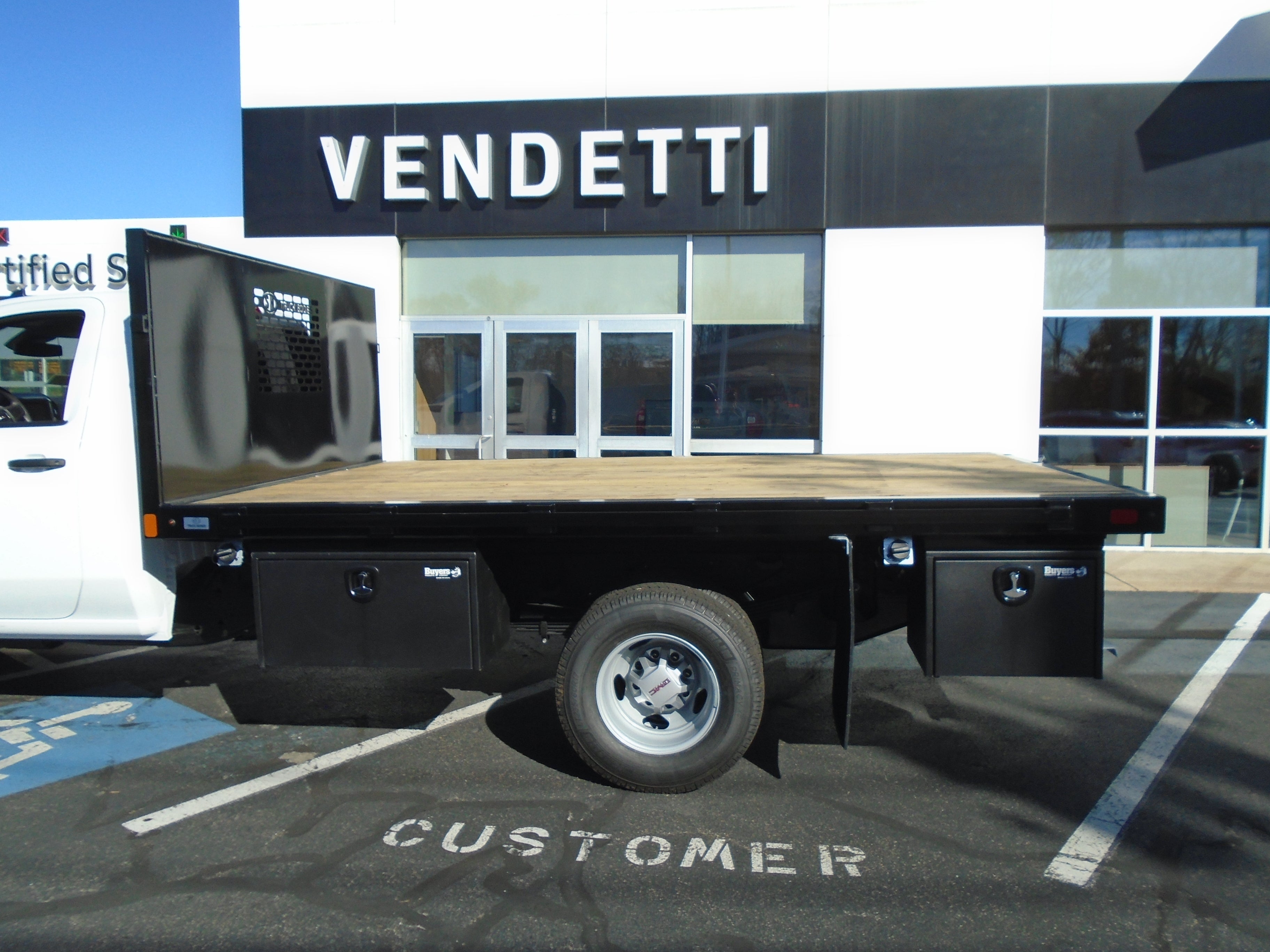 2026 GMC Sierra 3500 HD Chassis Cab Pro