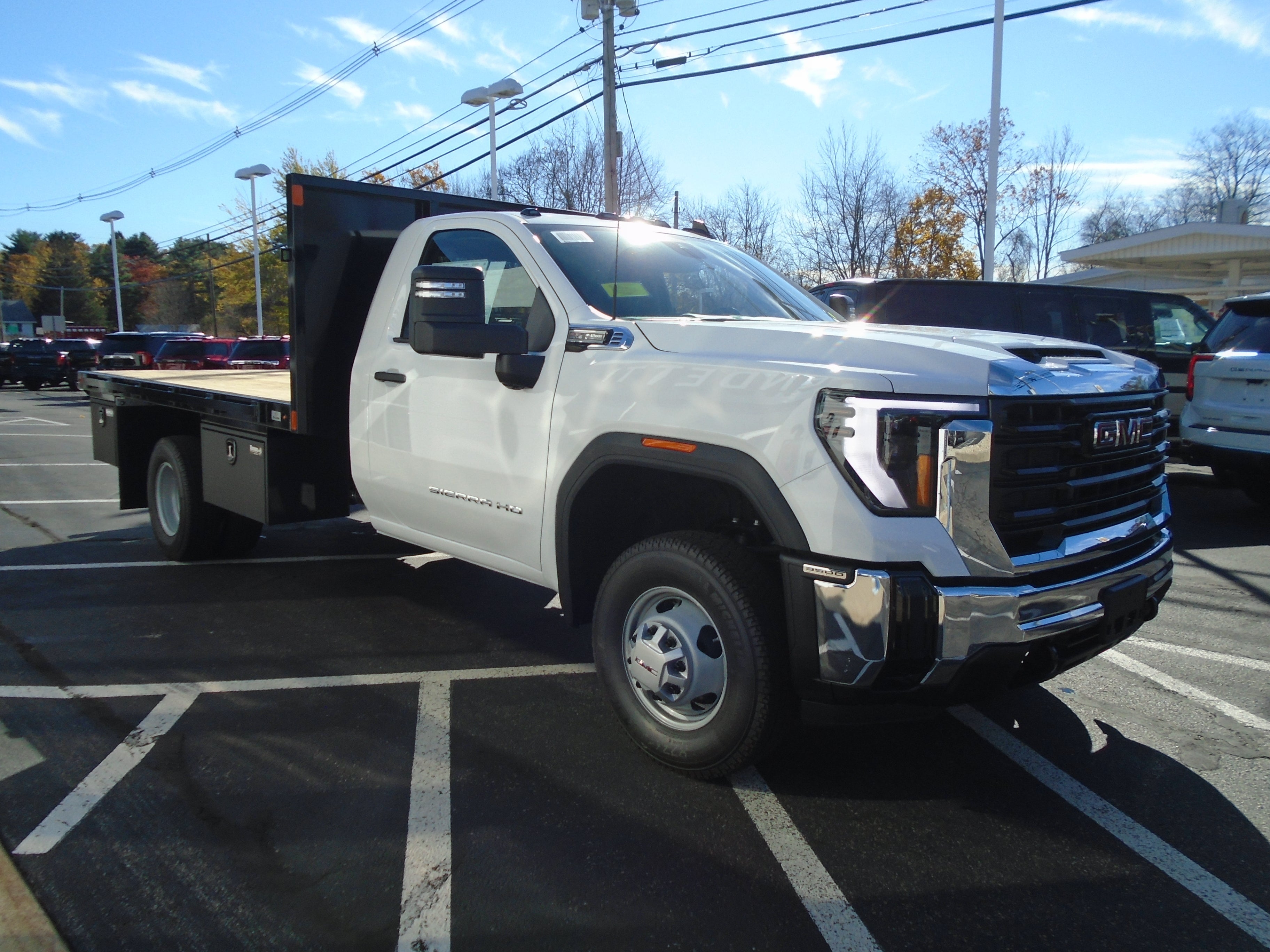2026 GMC Sierra 3500 HD Chassis Cab Pro