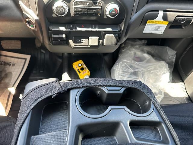 2025 GMC Sierra 3500 HD Chassis Cab Pro