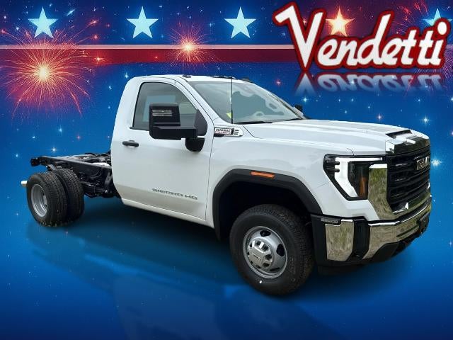 2026 GMC Sierra 3500 HD Chassis Cab Pro