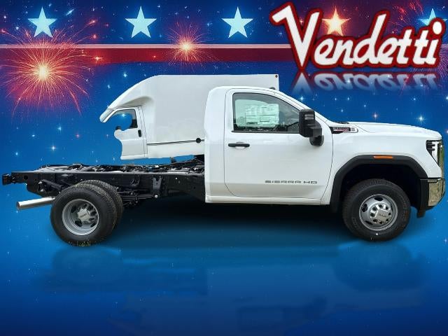 2026 GMC Sierra 3500 HD Chassis Cab Pro