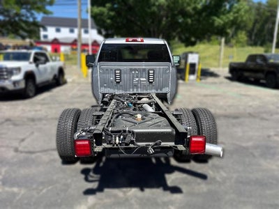 2026 GMC Sierra 3500 HD Chassis Cab Pro