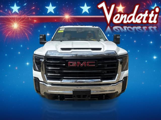 2026 GMC Sierra 3500 HD Chassis Cab Pro