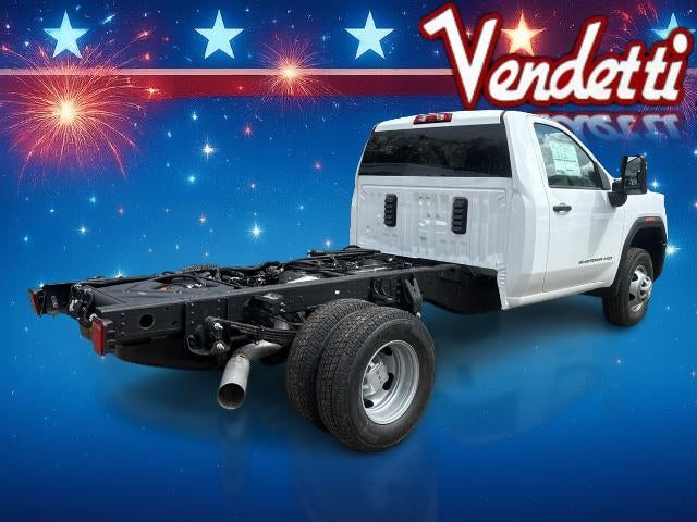 2026 GMC Sierra 3500 HD Chassis Cab Pro
