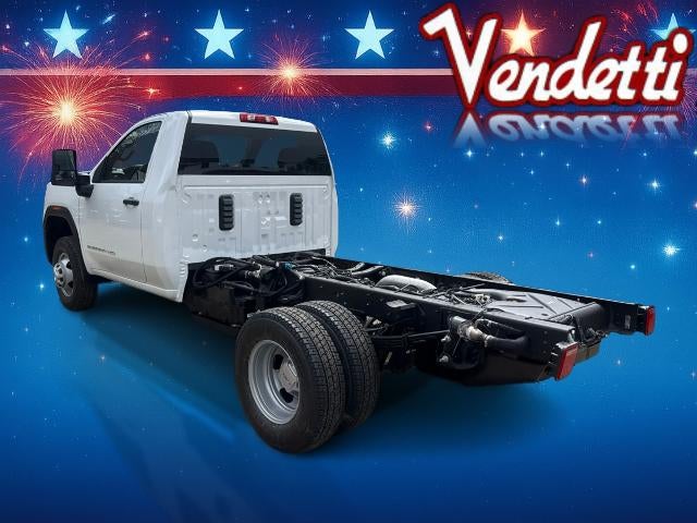 2026 GMC Sierra 3500 HD Chassis Cab Pro