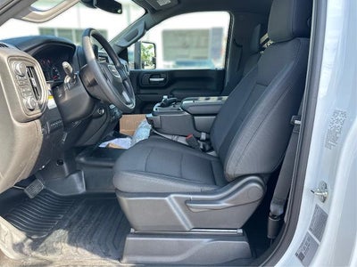 2025 GMC Sierra 3500 HD Chassis Cab Pro