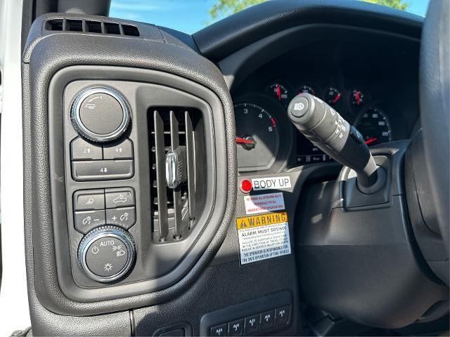 2025 GMC Sierra 3500 HD Chassis Cab Pro