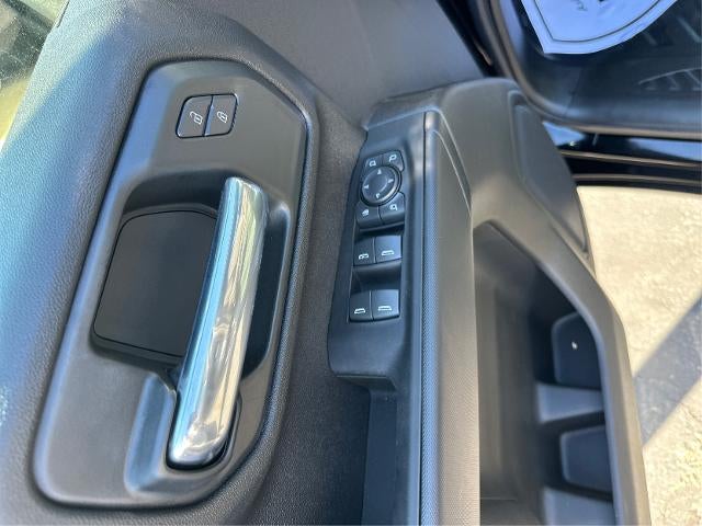 2025 GMC Sierra 3500 HD Chassis Cab Pro