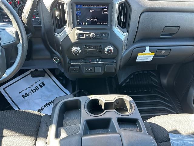 2025 GMC Sierra 3500 HD Chassis Cab Pro