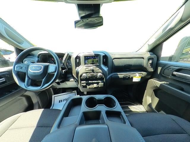 2025 GMC Sierra 3500 HD Chassis Cab Pro