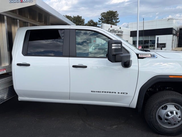 2026 GMC Sierra 3500 HD Chassis Cab Pro
