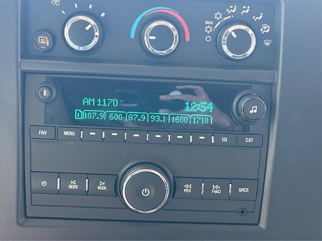 2025 GMC Savana Passenger 2500 LT