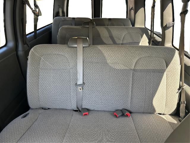 2025 GMC Savana Passenger 2500 LT