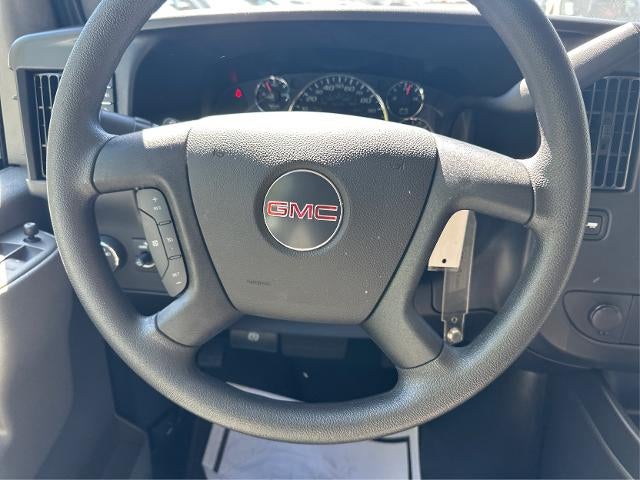 2025 GMC Savana Passenger 2500 LT