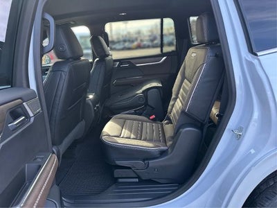 2026 GMC Acadia Base