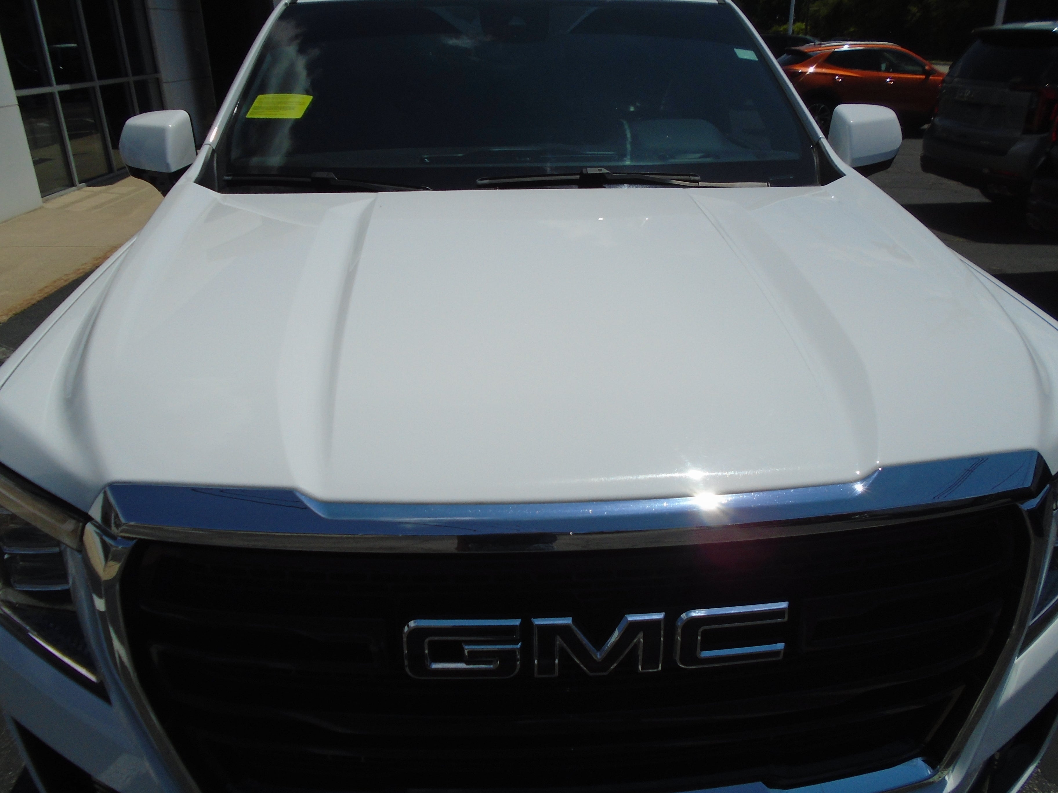 2023 GMC Yukon 4WD 4dr SLT