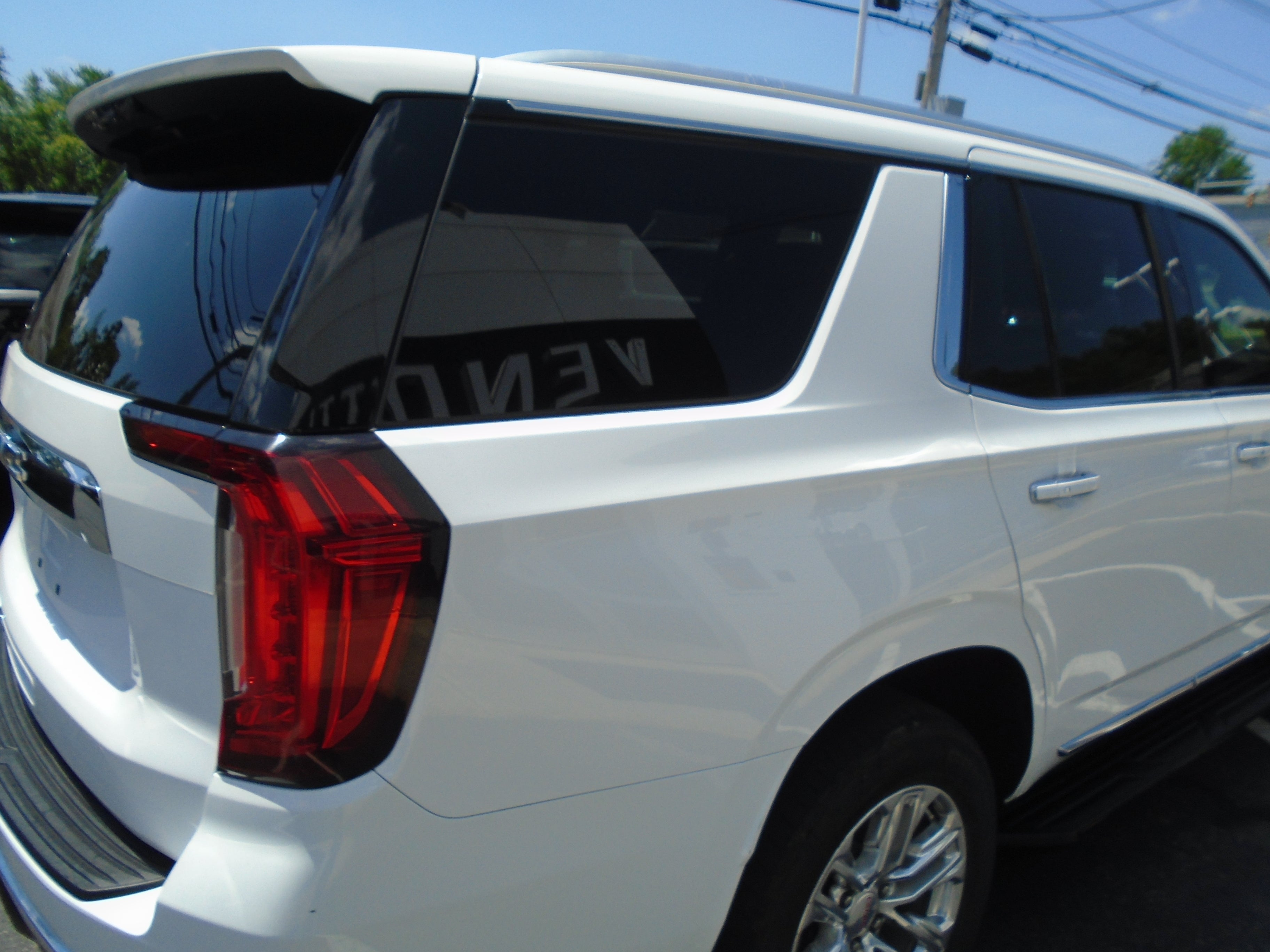 2023 GMC Yukon 4WD 4dr SLT