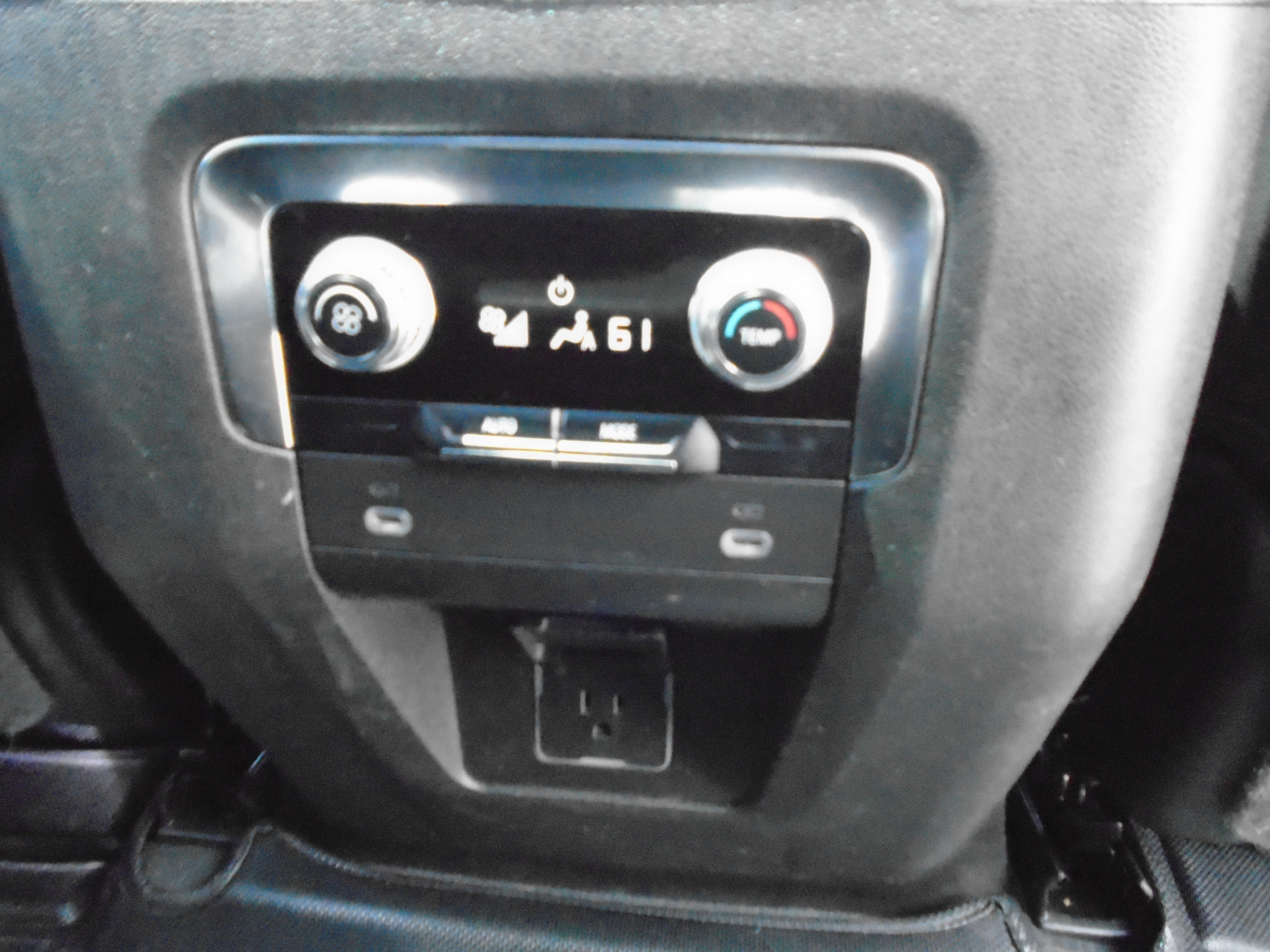 2023 GMC Yukon 4WD 4dr SLT