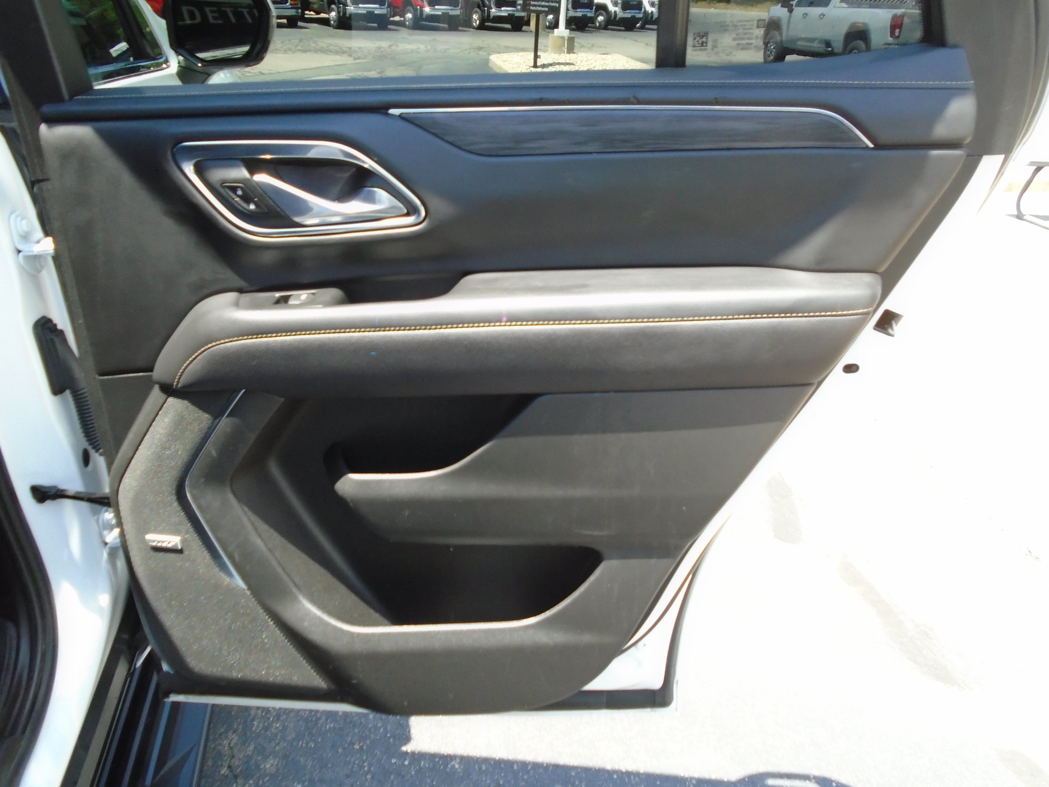 2023 GMC Yukon 4WD 4dr SLT