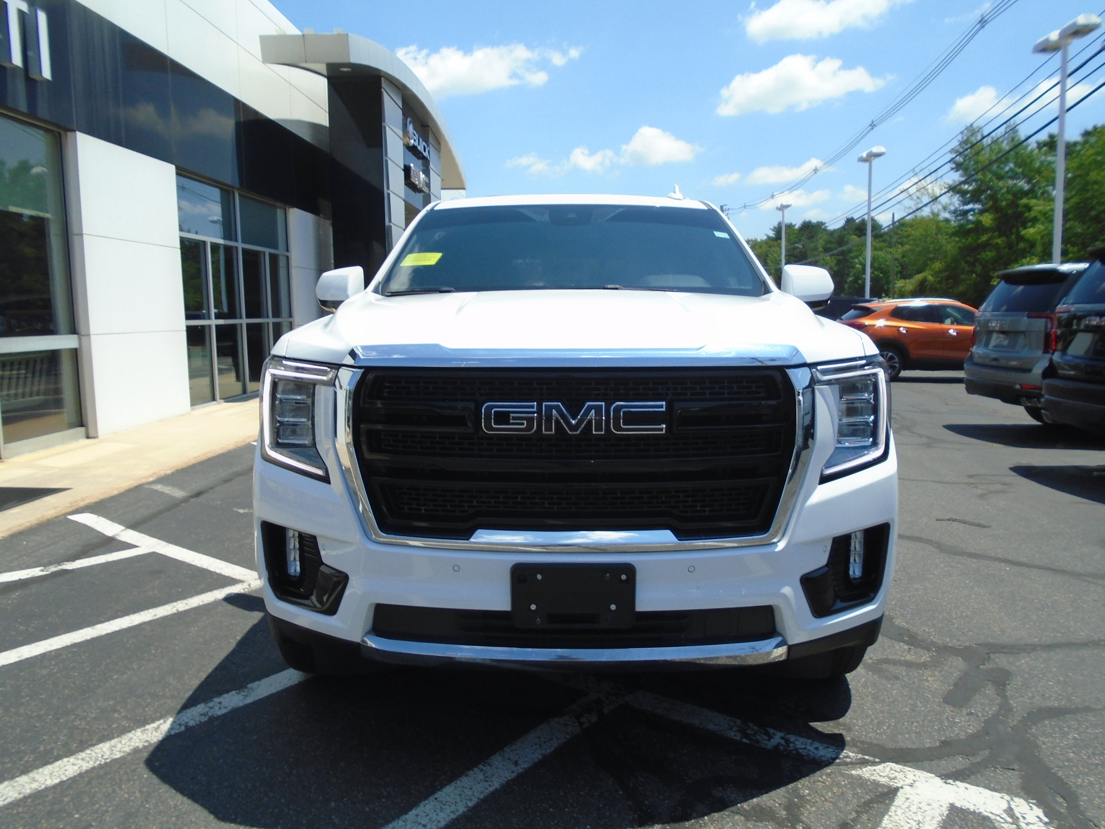 2023 GMC Yukon 4WD 4dr SLT