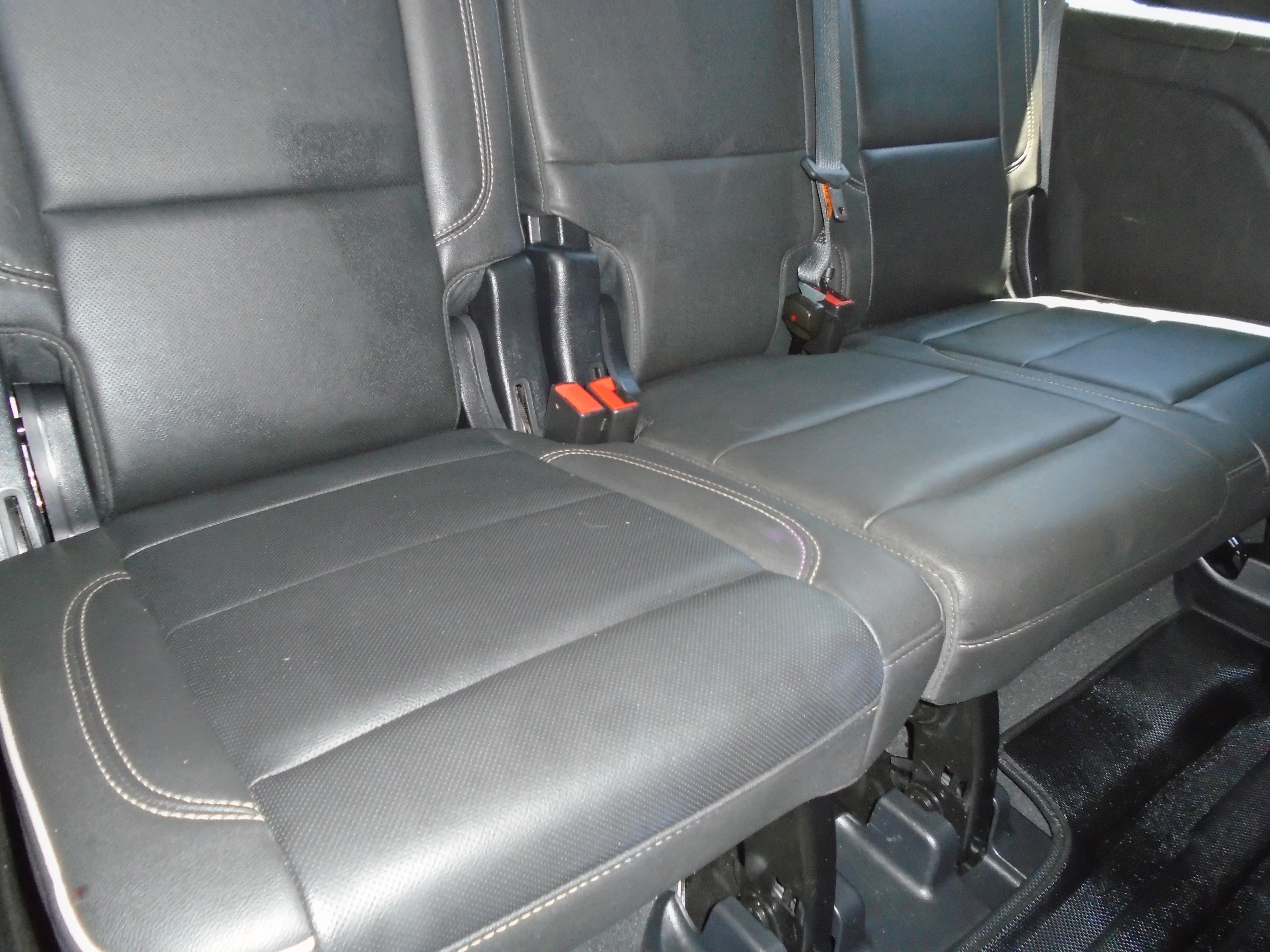 2023 GMC Yukon 4WD 4dr SLT