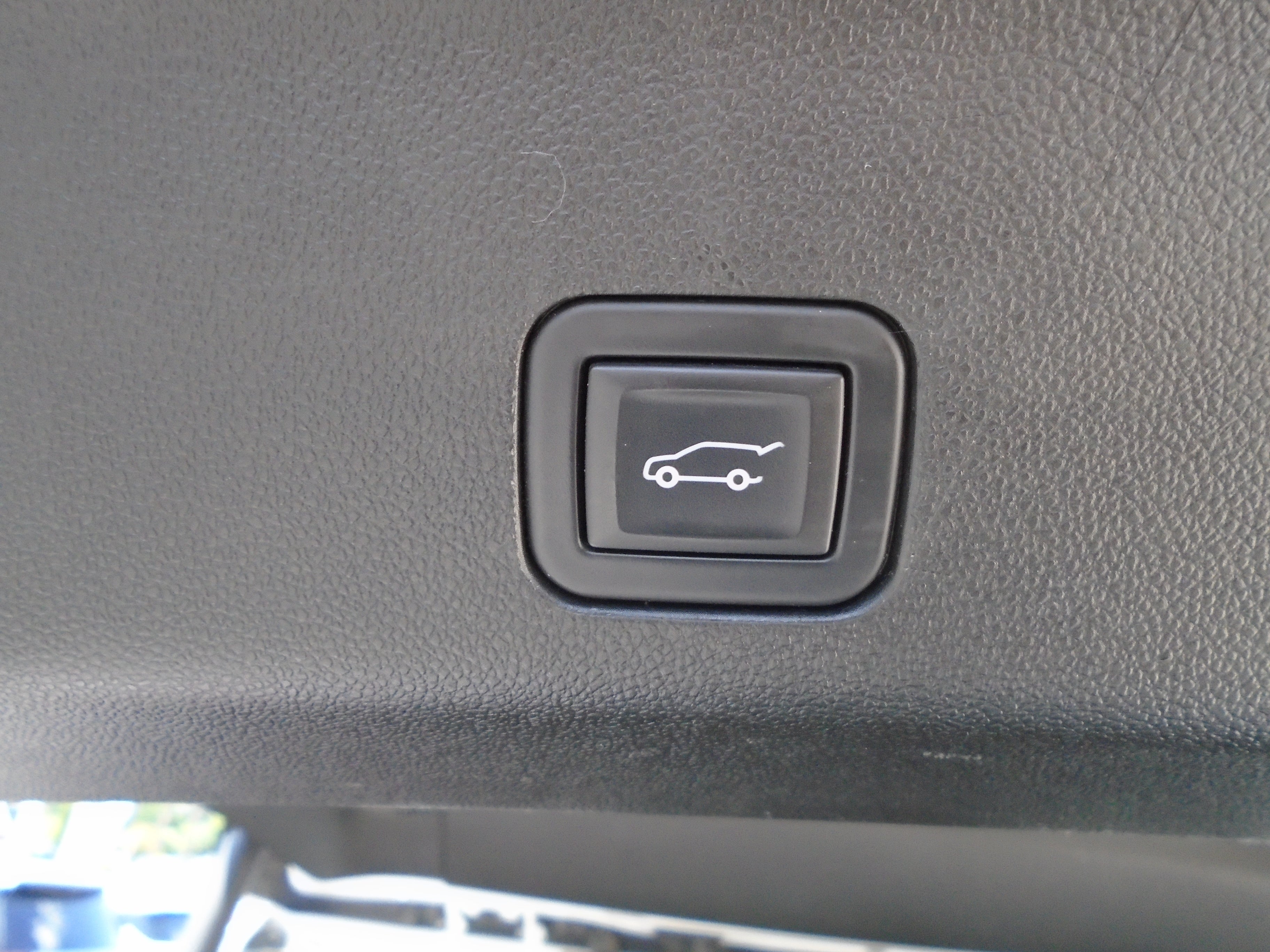 2023 GMC Yukon 4WD 4dr SLT