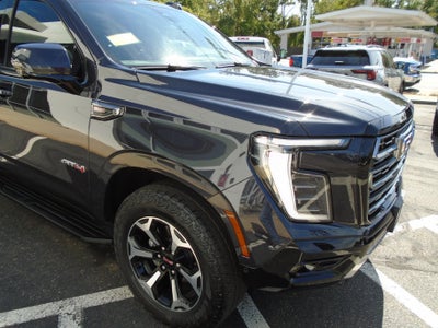 2025 GMC Yukon 4WD 4dr AT4